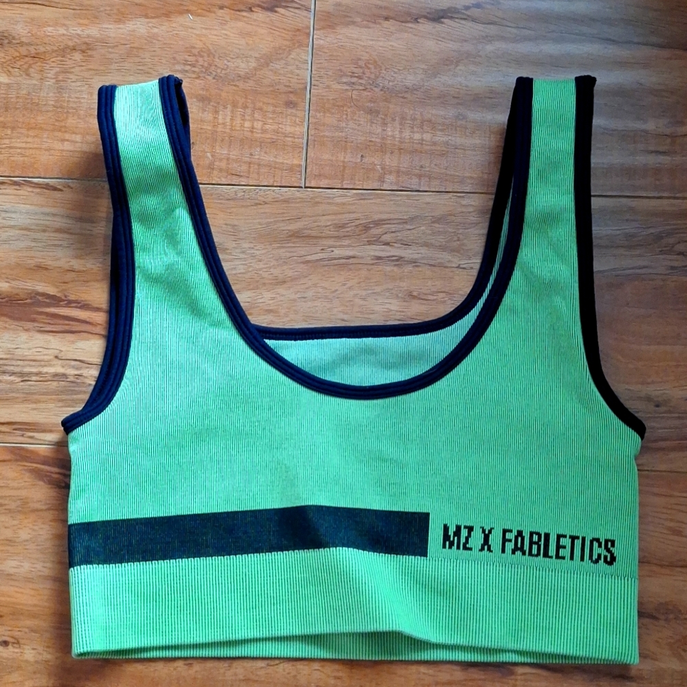 Fabletics, Fabletics x Maddie Ziegler, Neon Green, XS